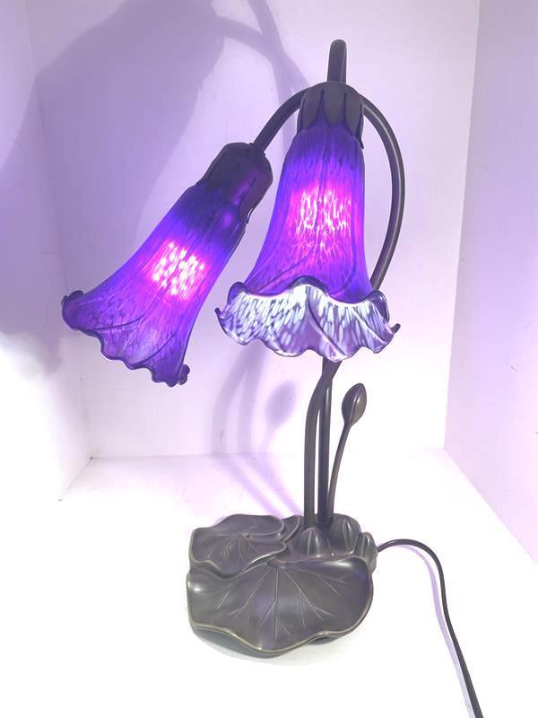 Lily Table lamp puple