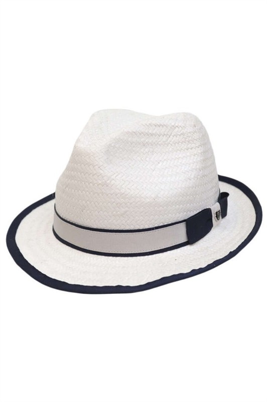 Resort Trilby