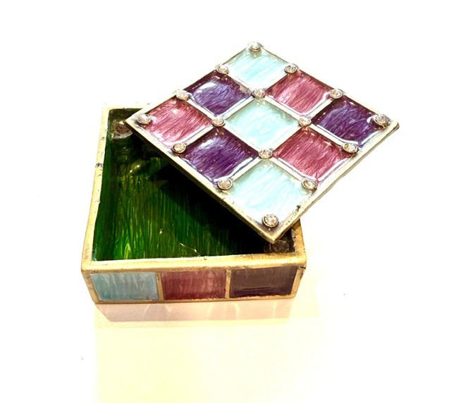 Blueberry check trinket box